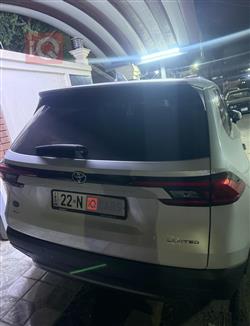 تۆیۆتا گراند هایلاندەر